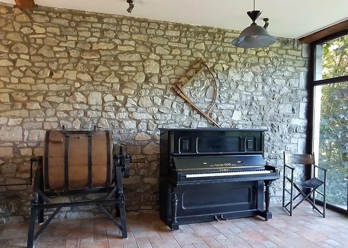 La Parenthese كيماي